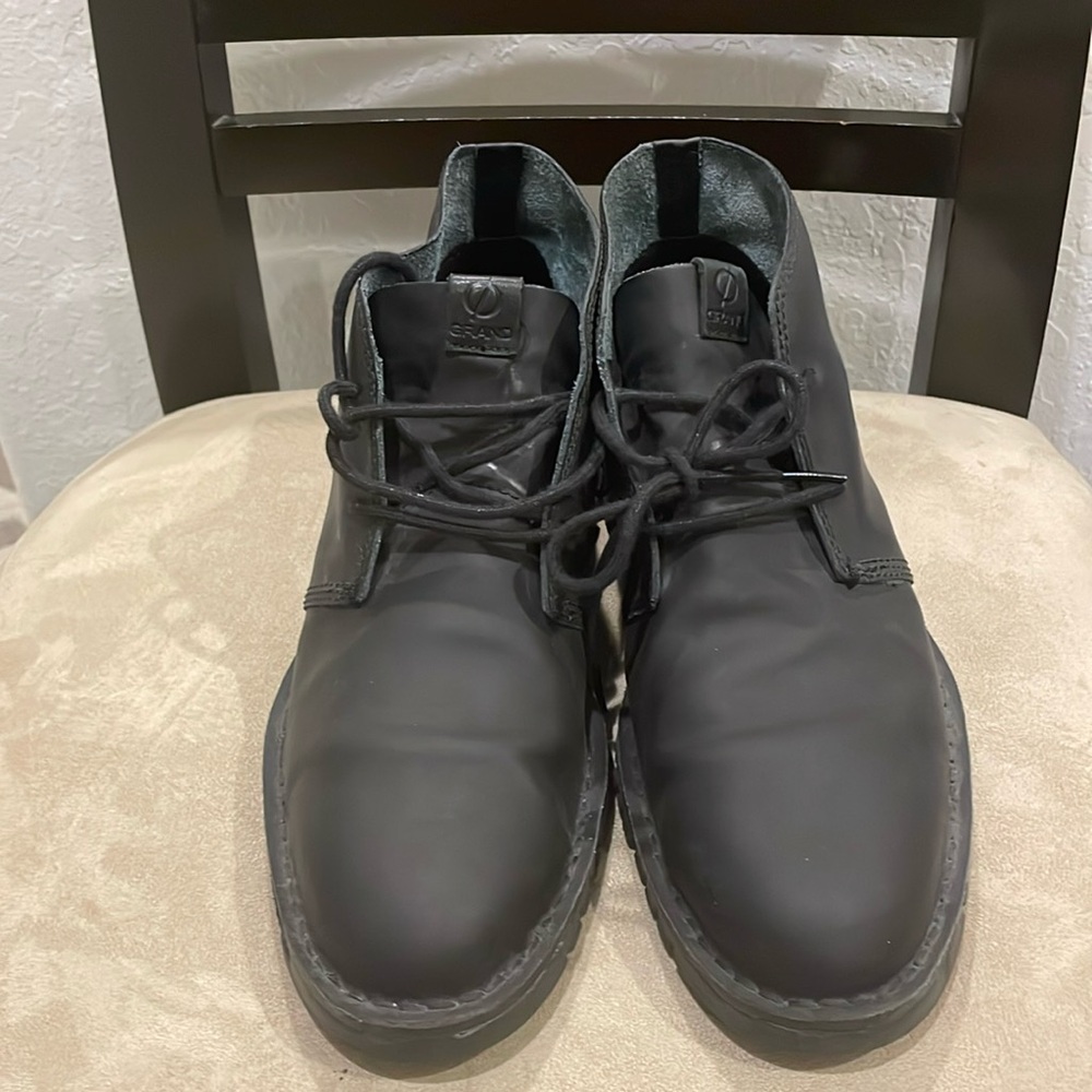 Men’s Zerogrand Stitchout Black Chukka Boot